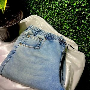 Arizona women's jeans